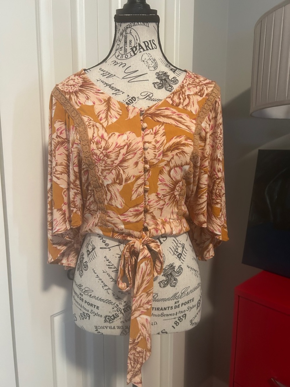 Floral Tie-Front Crop Top